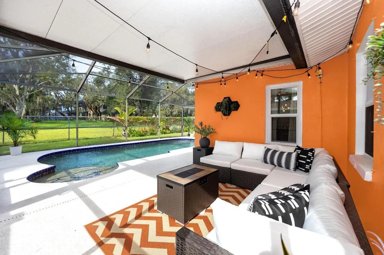 Holiday home Clearwater Cabana - Gorgeous Home With Heated Pool