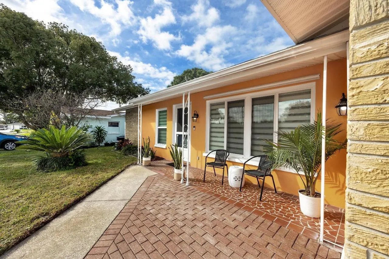 Clearwater Cabana - Gorgeous Home With Heated Pool United States