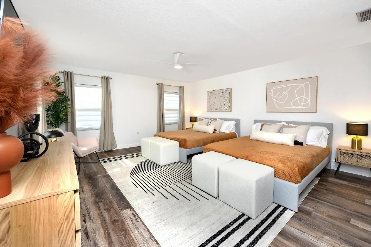 Holiday home Clearwater Cabana - Gorgeous Home With Heated Pool United States